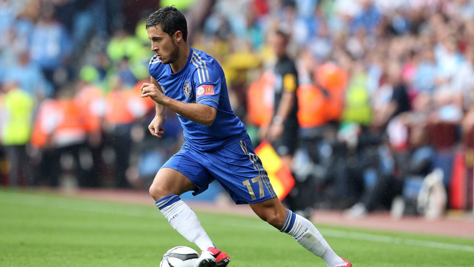 女子足球鼓励球员自建个人IP拓展职业维度,足球自创球员